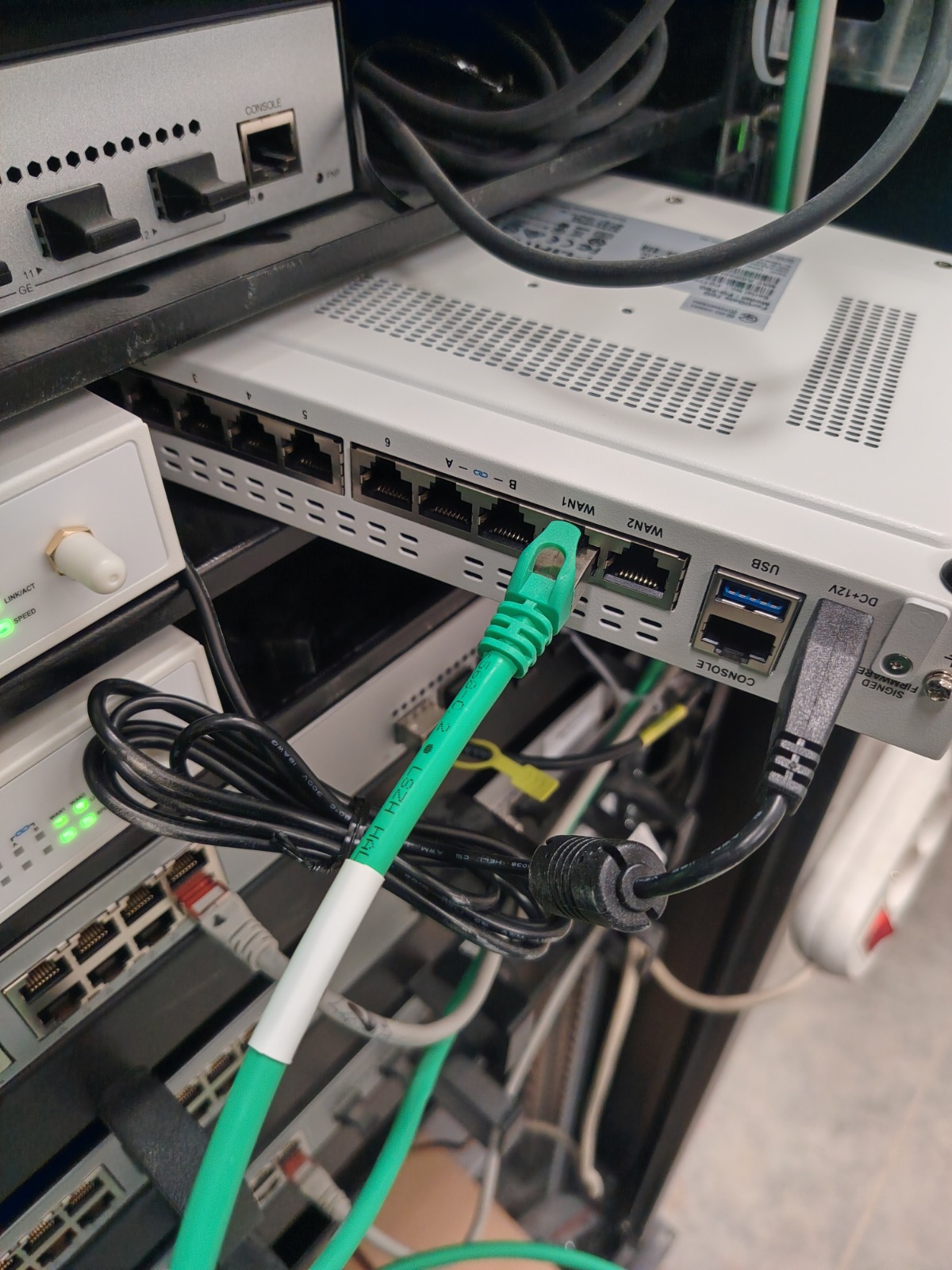 Nouvel équipement préparé pour le remplacement